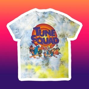 NWOT LOONEY TUNES SPACE JAM Tune Squad New Legacy
